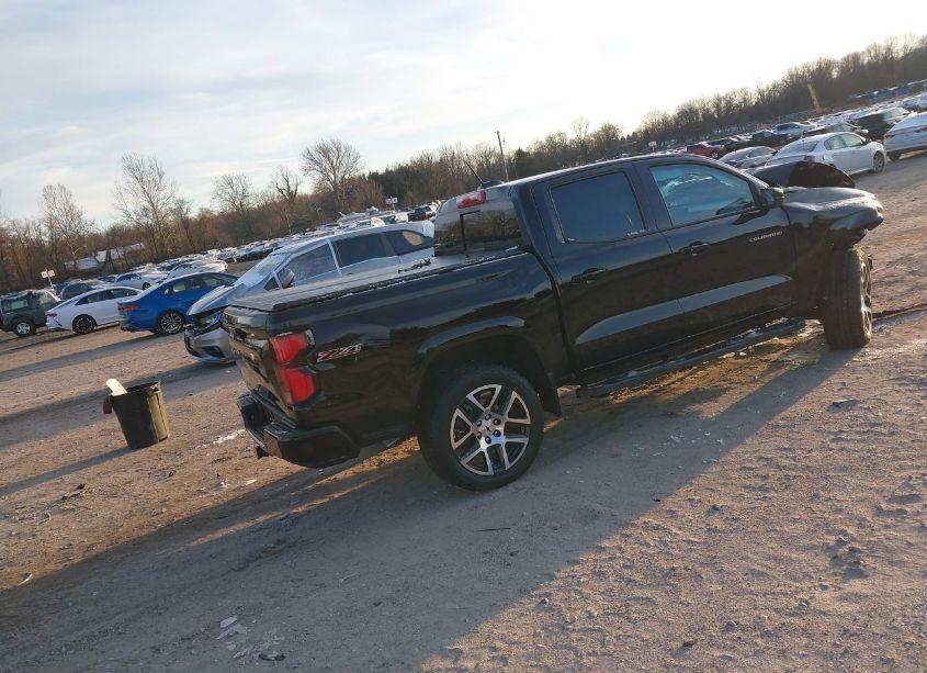 Photo 4 of 2024 Chevrolet Colorado 4WD Z71 (VIN 1GCPTDEK1R1177803)