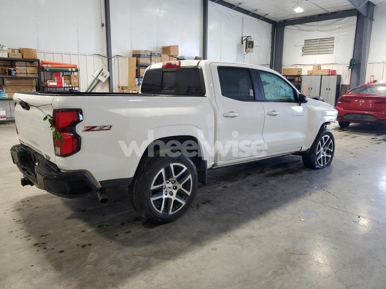 Photo 3 of 2023 CHEVROLET COLORADO Z71 (VIN 1GCPTDEK2P1267166)