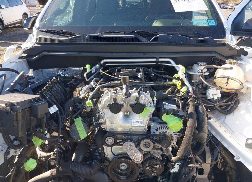 Photo 10 of 2024 Chevrolet Colorado 4WD Z71 (VIN 1GCPTDEK2R1111180)