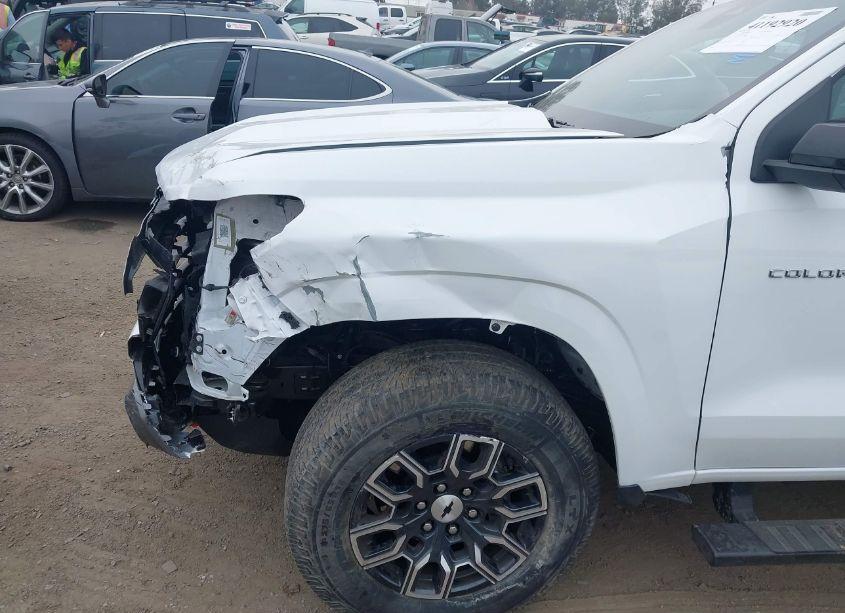 Photo 17 of 2024 Chevrolet Colorado 4WD Z71 (VIN 1GCPTDEK3R1118316)