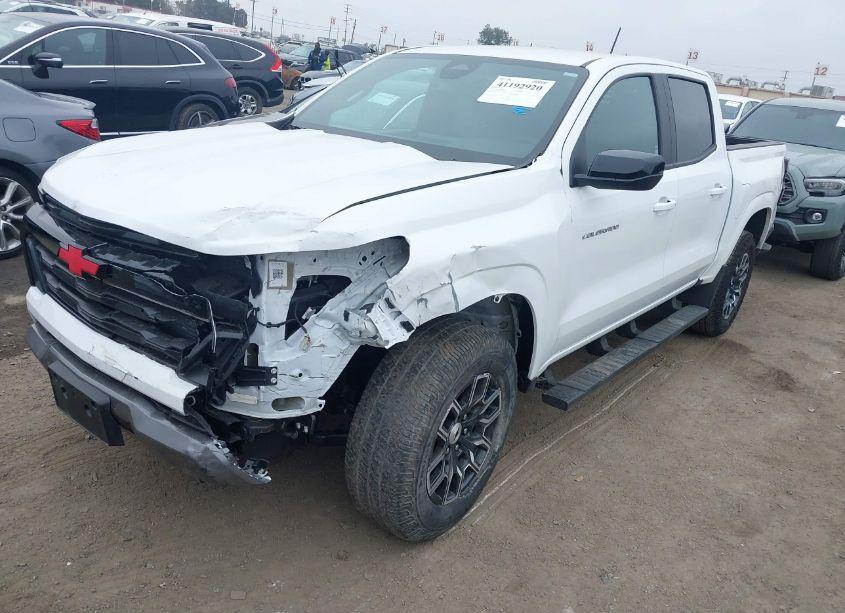 Photo 2 of 2024 Chevrolet Colorado 4WD Z71 (VIN 1GCPTDEK3R1118316)
