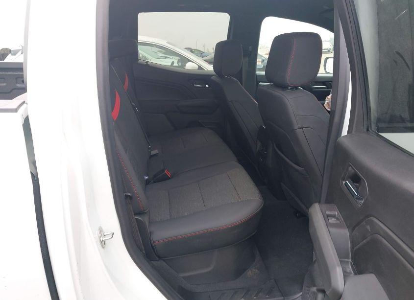 Photo 8 of 2024 Chevrolet Colorado 4WD Z71 (VIN 1GCPTDEK3R1118316)