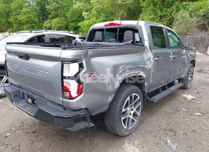 Photo 4 of 2023 Chevrolet Colorado 4WD SHORT BOX Z71 (VIN 1GCPTDEK5P1245985)