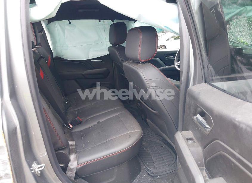 Photo 8 of 2023 Chevrolet Colorado 4WD SHORT BOX Z71 (VIN 1GCPTDEK5P1245985)