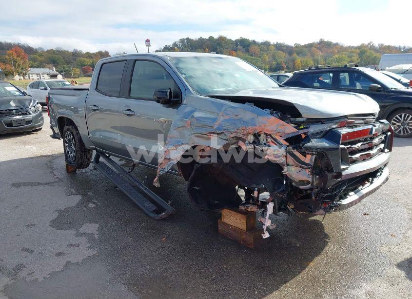 2023 Chevrolet Colorado 4WD SHORT BOX Z71 (VIN 1GCPTDEK6P1137701) main photo