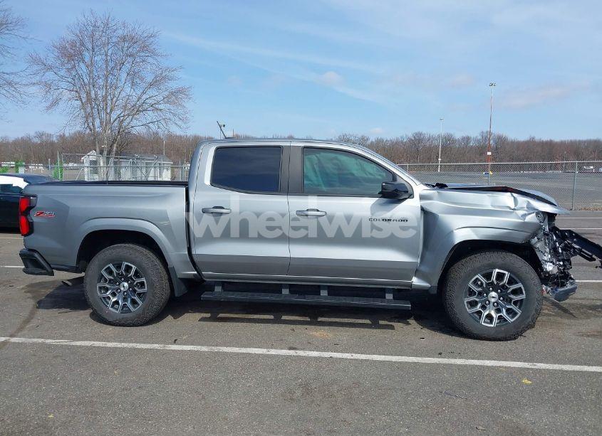 Photo 13 of 2024 Chevrolet Colorado 4WD Z71 (VIN 1GCPTDEKXR1263210)