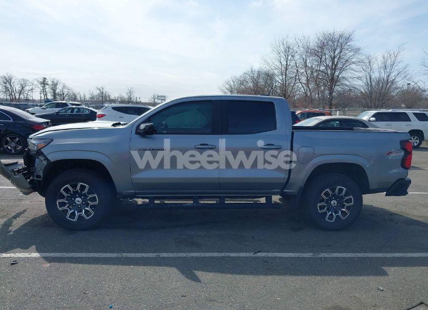 Photo 14 of 2024 Chevrolet Colorado 4WD Z71 (VIN 1GCPTDEKXR1263210)