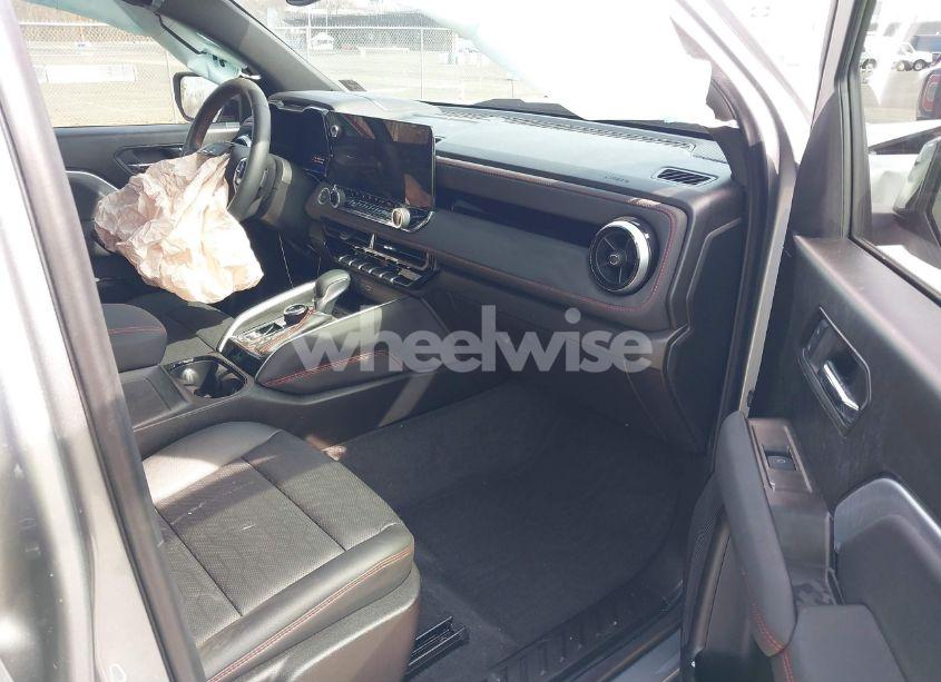 Photo 5 of 2024 Chevrolet Colorado 4WD Z71 (VIN 1GCPTDEKXR1263210)