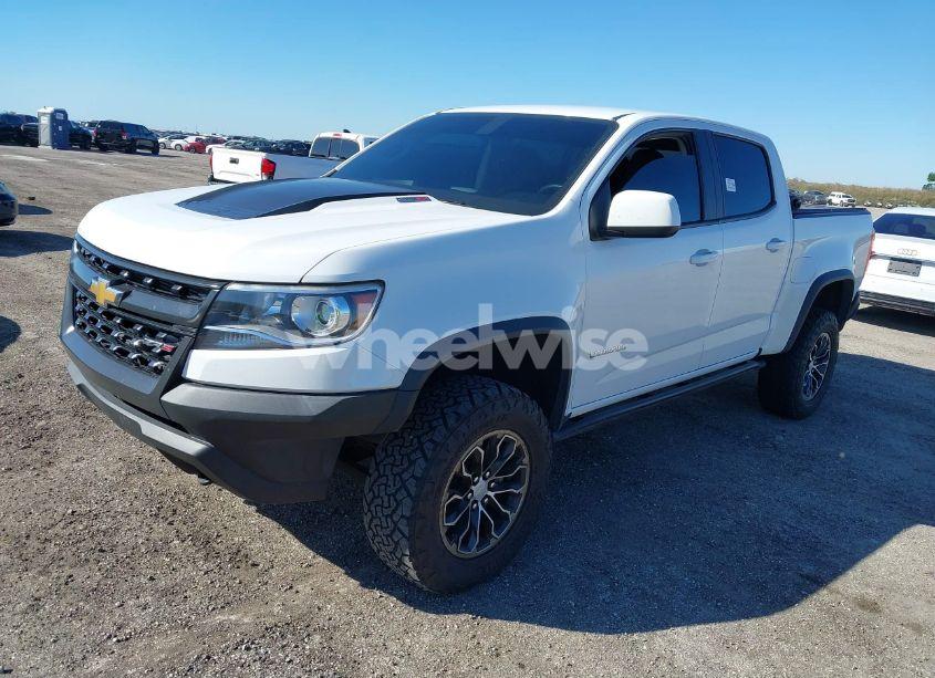 Photo 2 of 2018 Chevrolet Colorado ZR2 (VIN 1GCPTEE14J1104250)