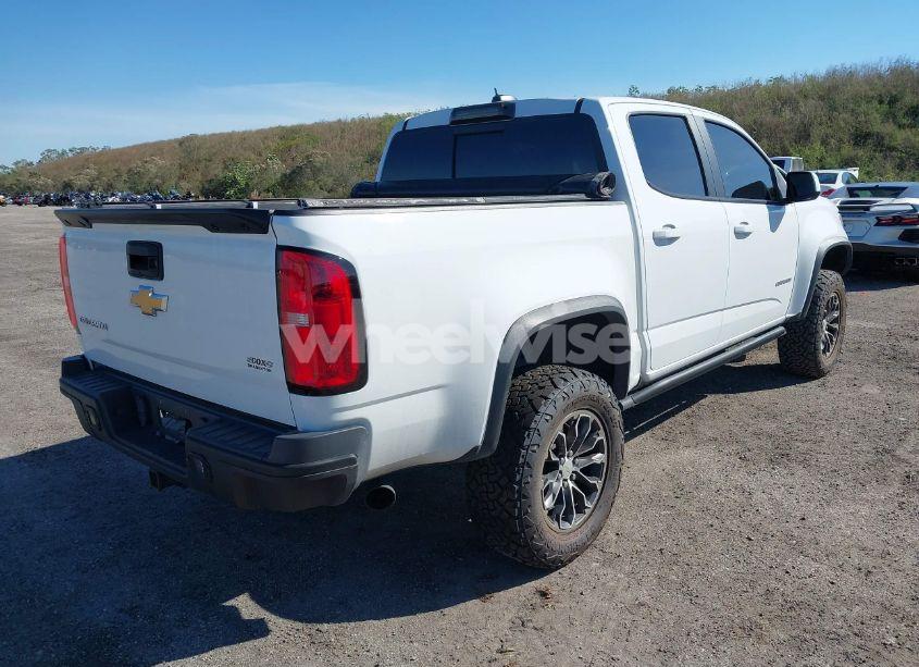 Photo 4 of 2018 Chevrolet Colorado ZR2 (VIN 1GCPTEE14J1104250)