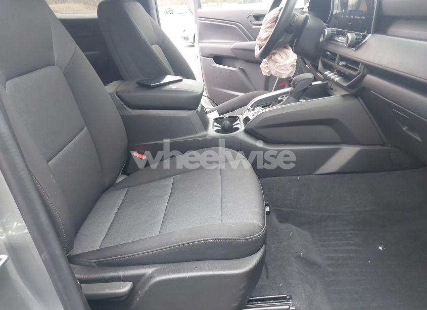 Photo 5 of 2024 Chevrolet Colorado 4WD TRAIL BOSS (VIN 1GCPTEEK0R1160710)