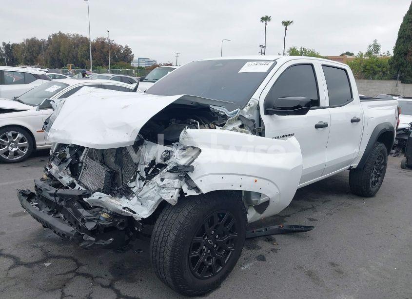 Photo 2 of 2024 Chevrolet Colorado 4WD TRAIL BOSS (VIN 1GCPTEEK1R1156164)