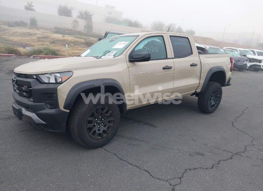Photo 2 of 2024 Chevrolet Colorado 4WD TRAIL BOSS (VIN 1GCPTEEK1R1210577)