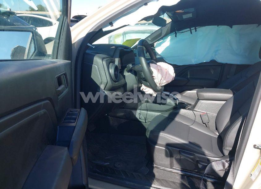 Photo 5 of 2024 Chevrolet Colorado 4WD TRAIL BOSS (VIN 1GCPTEEK1R1210577)