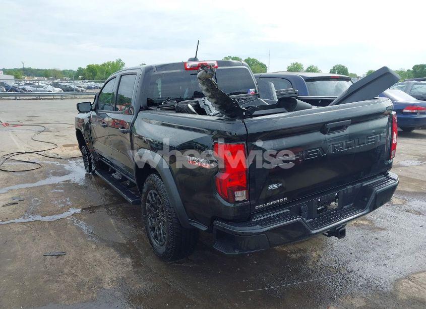 Photo 3 of 2024 Chevrolet Colorado 4WD TRAIL BOSS (VIN 1GCPTEEK1R1247113)