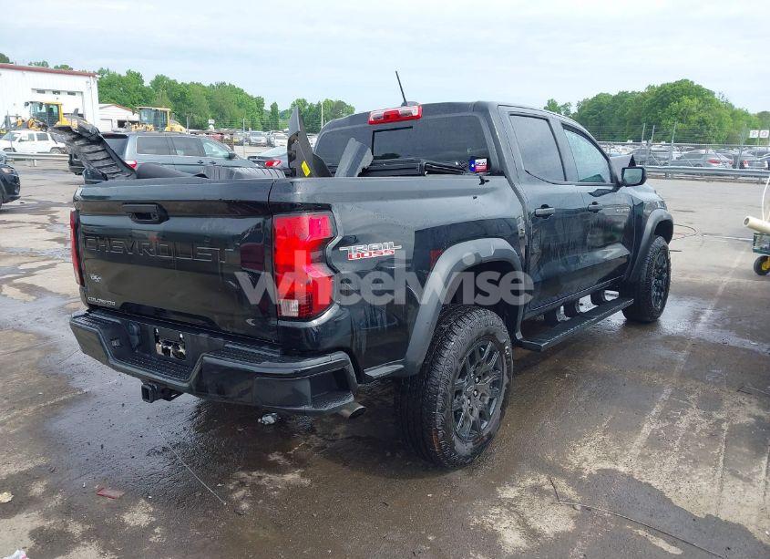 Photo 4 of 2024 Chevrolet Colorado 4WD TRAIL BOSS (VIN 1GCPTEEK1R1247113)