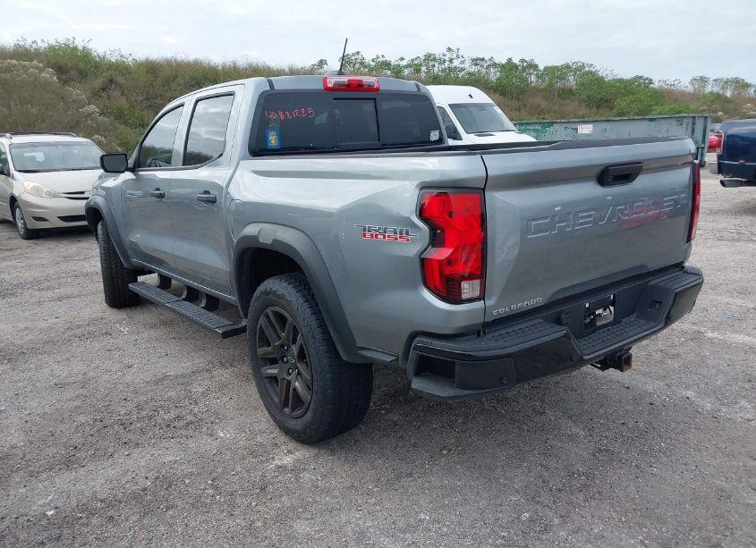 Photo 3 of 2024 Chevrolet Colorado 4WD TRAIL BOSS (VIN 1GCPTEEK2R1126896)