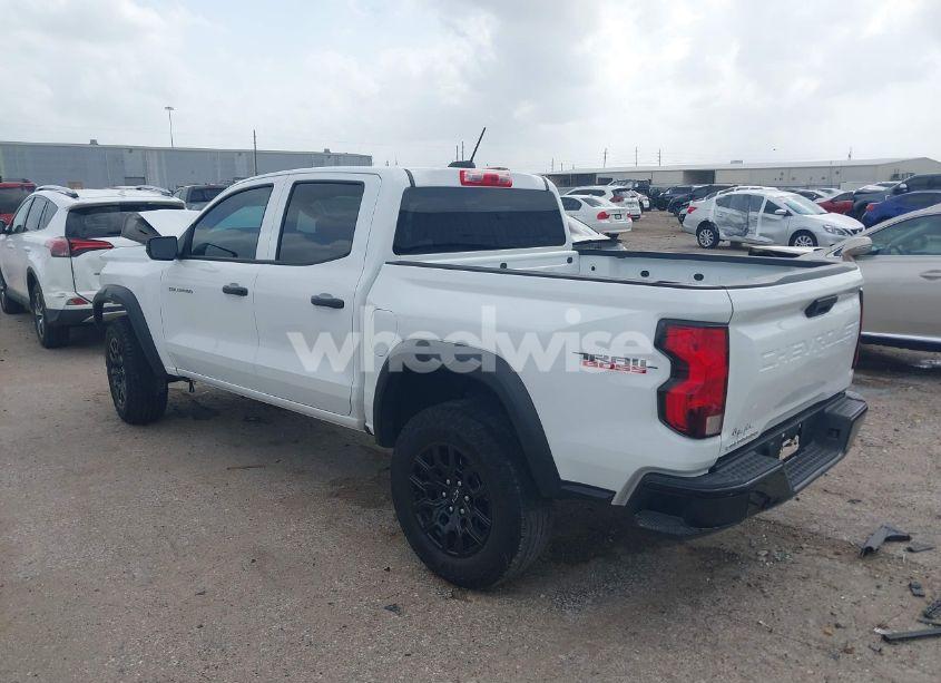 Photo 3 of 2024 Chevrolet Colorado 4WD TRAIL BOSS (VIN 1GCPTEEK4R1129153)