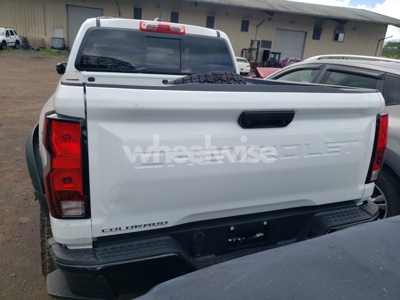 Photo 6 of 2025 CHEVROLET COLORADO TRAIL BOSS (VIN 1GCPTEEK7S1177932)