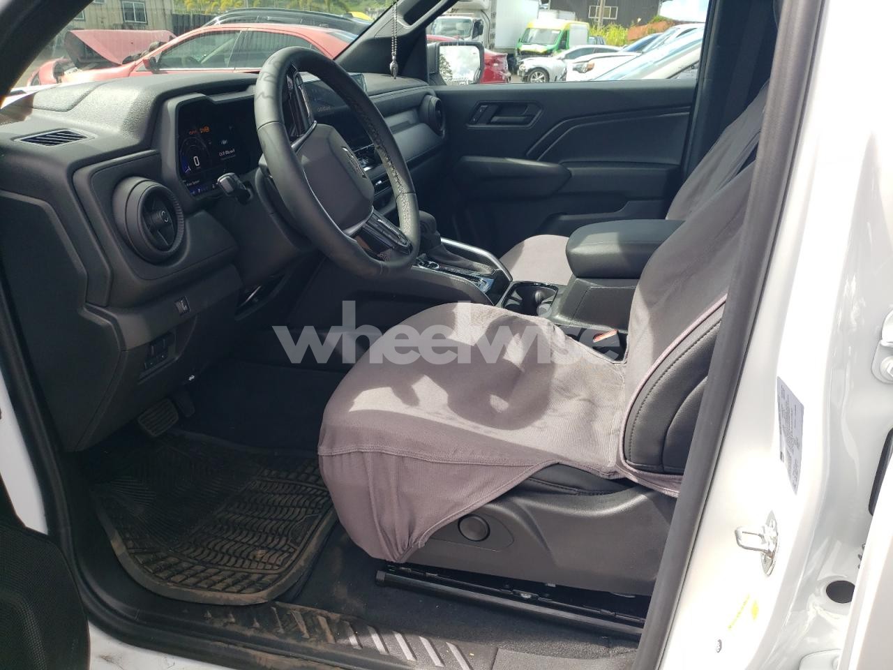 Photo 7 of 2025 CHEVROLET COLORADO TRAIL BOSS (VIN 1GCPTEEK7S1177932)