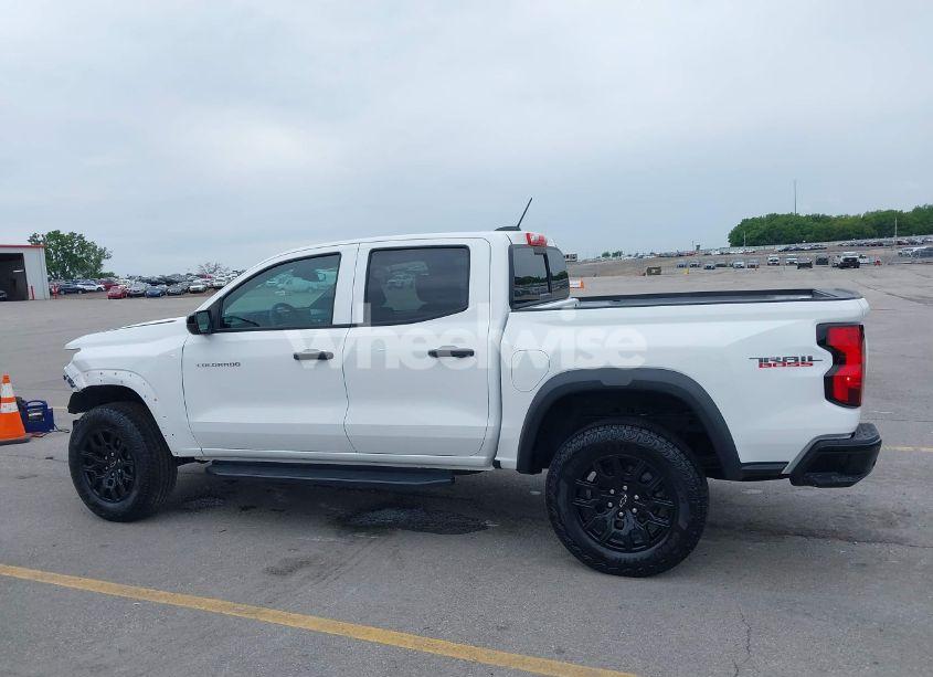 Photo 15 of 2024 Chevrolet Colorado 4WD TRAIL BOSS (VIN 1GCPTEEK8R1242233)