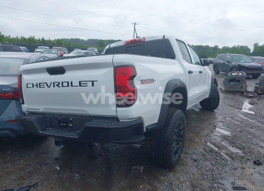 Photo 4 of 2024 Chevrolet Colorado 4WD TRAIL BOSS (VIN 1GCPTEEK8R1295997)