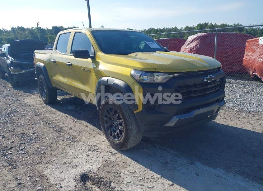 2023 Chevrolet Colorado 4WD SHORT BOX TRAIL BOSS (VIN 1GCPTEEK9P1241315) main photo