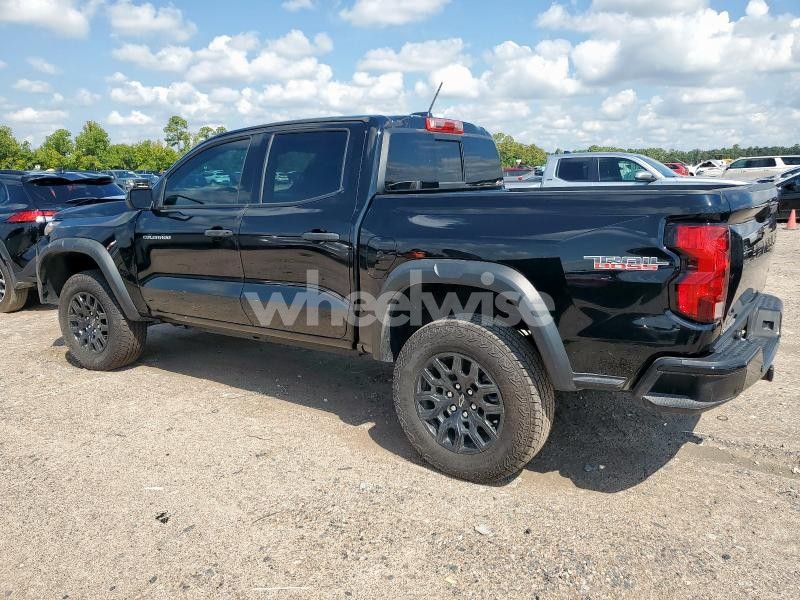 Photo 2 of 2025 CHEVROLET COLORADO TRAIL BOSS (VIN 1GCPTEEKXS1142575)