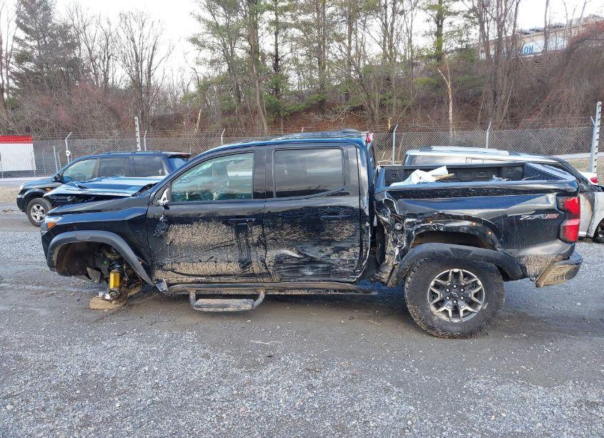 Photo 14 of 2023 Chevrolet Colorado 4WD SHORT BOX ZR2 (VIN 1GCPTFEK2P1214642)