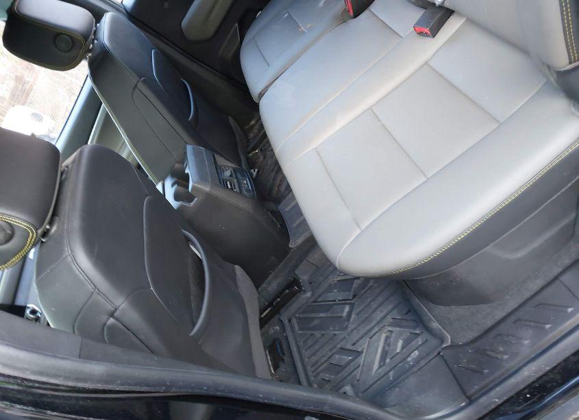 Photo 8 of 2023 Chevrolet Colorado 4WD SHORT BOX ZR2 (VIN 1GCPTFEK2P1214642)