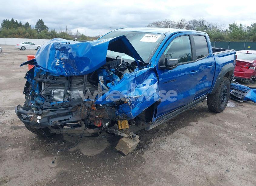 Photo 2 of 2024 Chevrolet Colorado 4WD ZR2 (VIN 1GCPTFEK2R1238183)