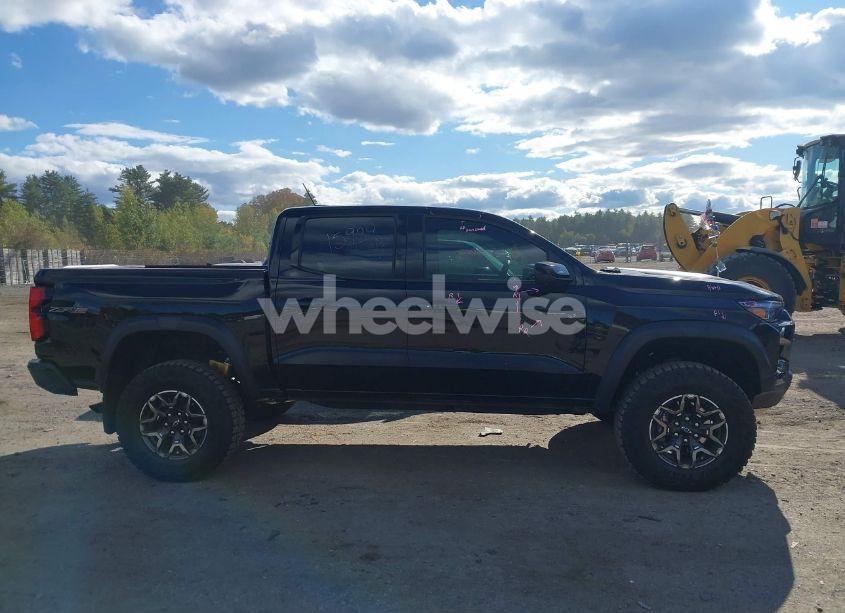 Photo 13 of 2023 Chevrolet Colorado 4WD SHORT BOX ZR2 (VIN 1GCPTFEK5P1207765)