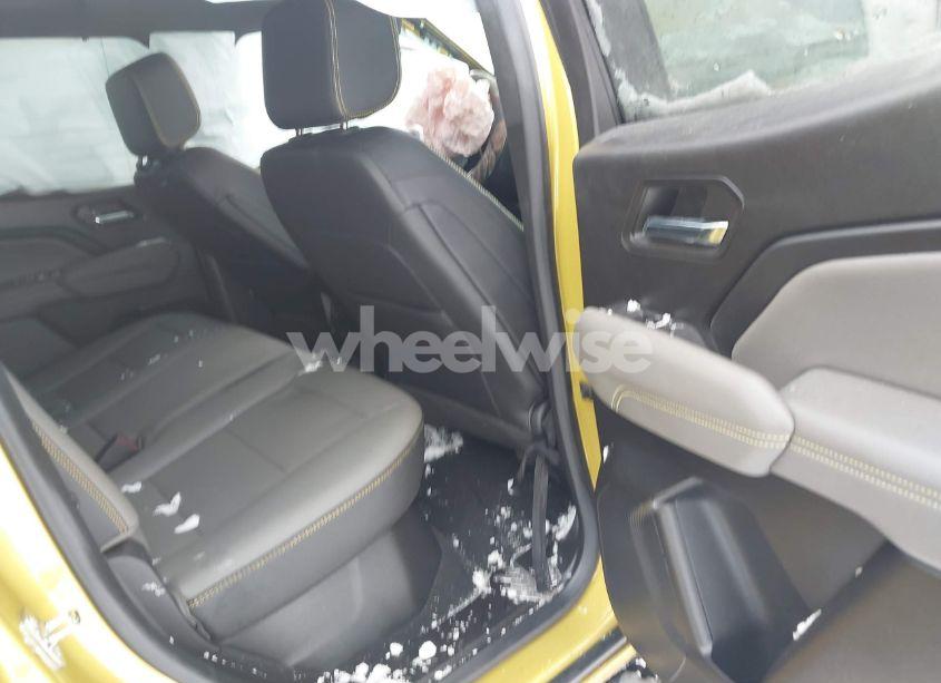 Photo 8 of 2023 Chevrolet Colorado N/A (VIN 1GCPTFEK5P1225358)