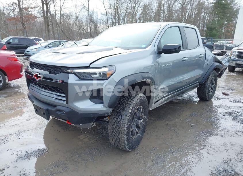 Photo 2 of 2024 Chevrolet Colorado 4WD ZR2 (VIN 1GCPTFEK7R1153937)