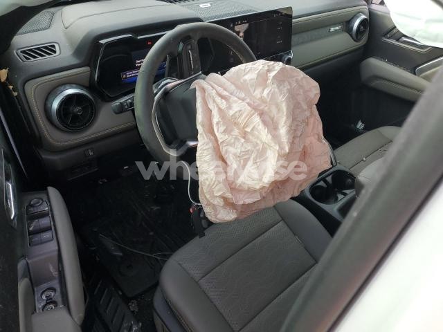 Photo 8 of 2025 CHEVROLET COLORADO ZR2 (VIN 1GCPTFEK7S1108714)