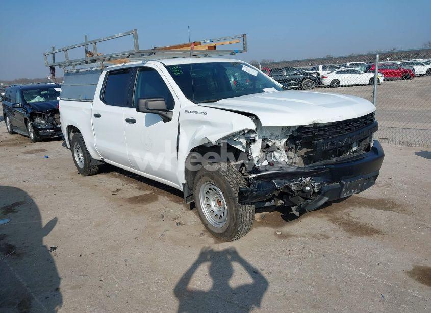 2021 Chevrolet Silverado 1500 2WD SHORT BED WT (VIN 1GCPWAEF3MZ246915) main photo