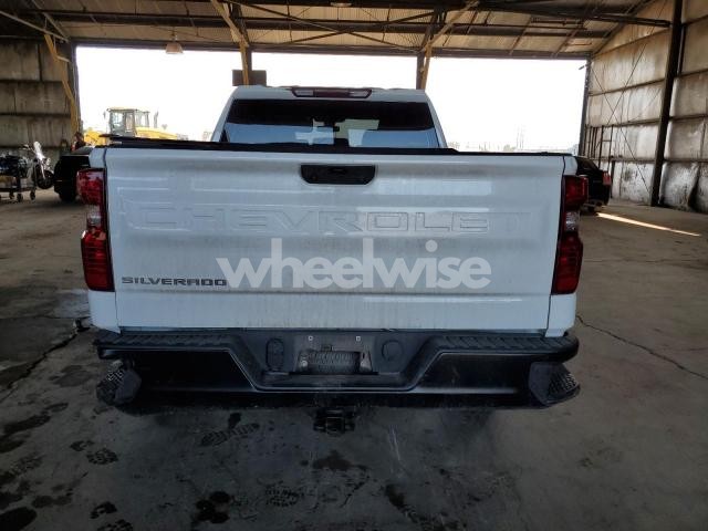 Photo 3 of 2021 CHEVROLET SILVERADO C1500 (VIN 1GCPWAEH1MZ373132)