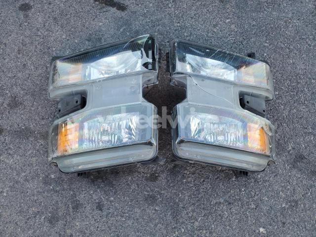 2019 CHEVROLET SILVERADO C1500 CUSTOM (VIN 1GCPWBEF0KZ379859) main photo