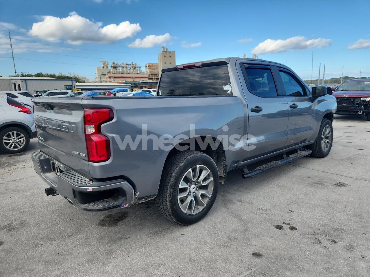 Photo 3 of 2020 CHEVROLET SILVERADO C1500 CUSTOM (VIN 1GCPWBEF0LZ143729)