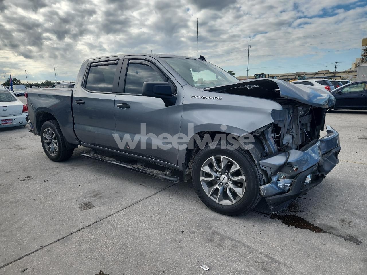 Photo 4 of 2020 CHEVROLET SILVERADO C1500 CUSTOM (VIN 1GCPWBEF0LZ143729)