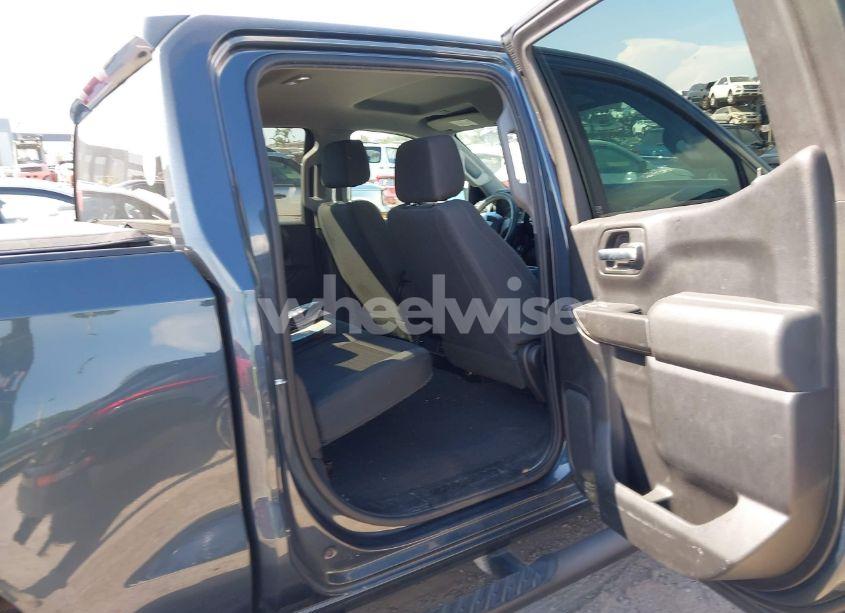 Photo 8 of 2019 Chevrolet Silverado 1500 CUSTOM (VIN 1GCPWBEF3KZ231916)