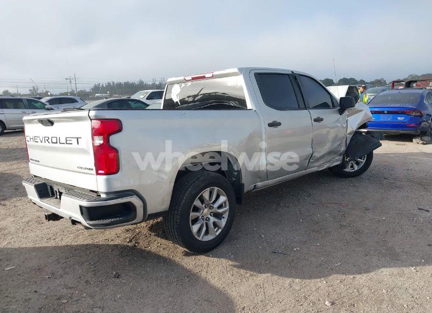Photo 4 of 2020 Chevrolet Silverado 1500 2WD SHORT BED CUSTOM (VIN 1GCPWBEF4LZ148741)