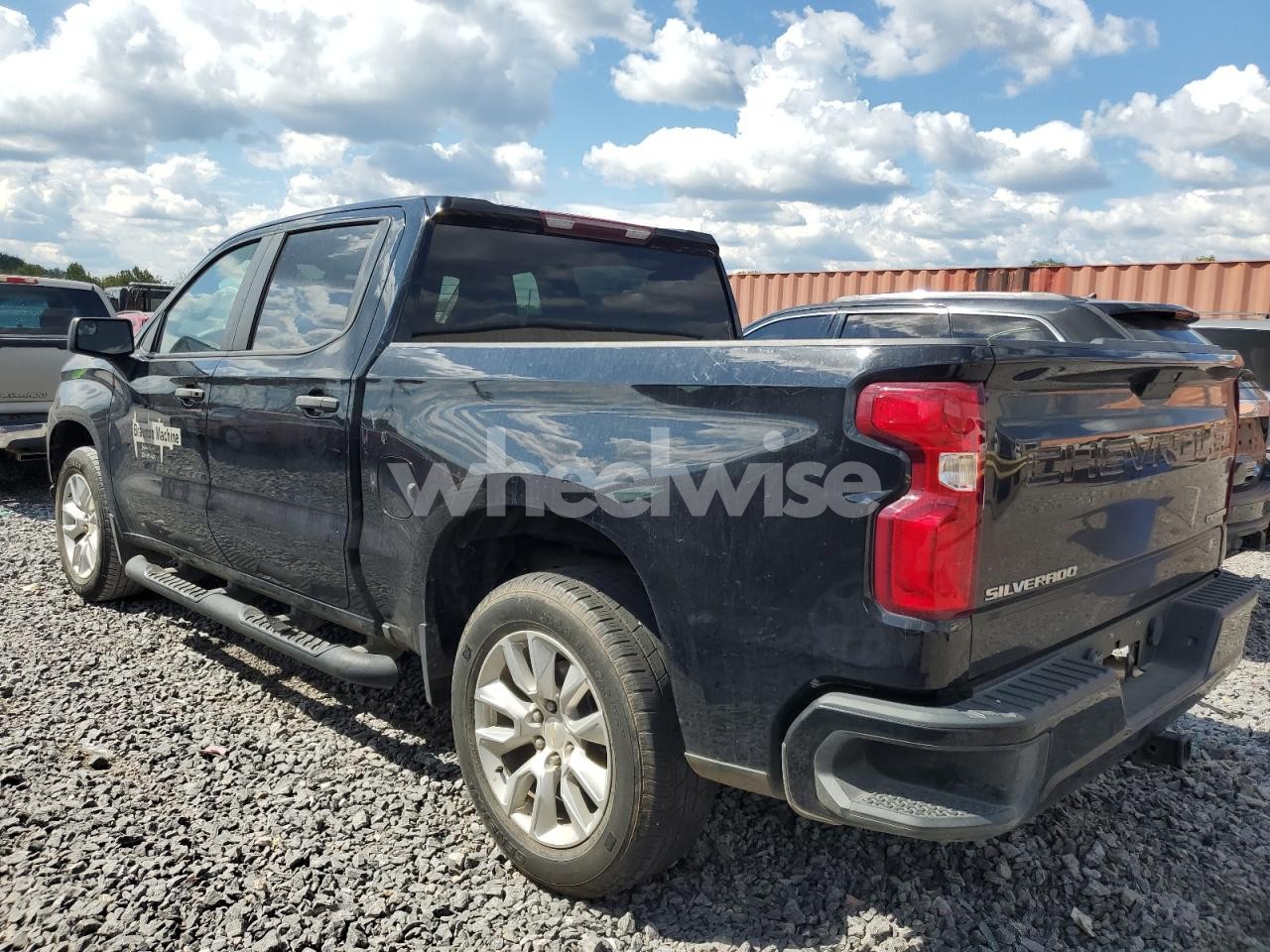 Photo 2 of 2021 CHEVROLET SILVERADO C1500 CUSTOM (VIN 1GCPWBEH3MZ407772)