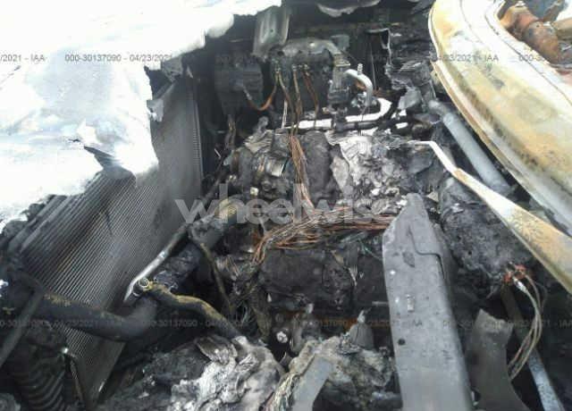 Photo 10 of 2019 Chevrolet Silverado 1500 SILVERADO CUSTOM (VIN 1GCPWBEH8KZ304196)