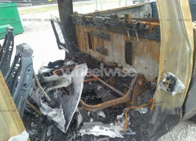 Photo 8 of 2019 Chevrolet Silverado 1500 SILVERADO CUSTOM (VIN 1GCPWBEH8KZ304196)