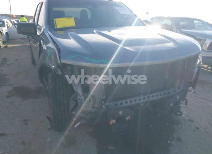 2020 Chevrolet Silverado 1500 2WD SHORT BED CUSTOM (VIN 1GCPWBEHXLZ183253) main photo