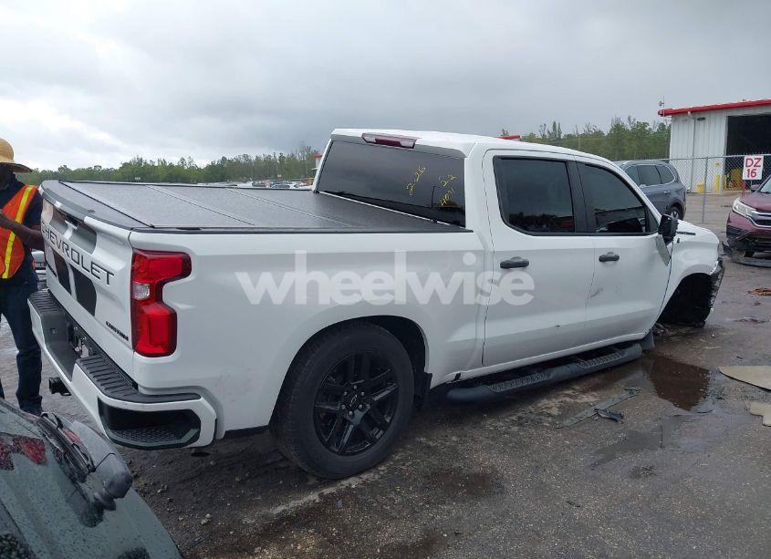Photo 4 of 2022 Chevrolet Silverado LTD C1500 CUSTOM (VIN 1GCPWBEK4NZ154071)