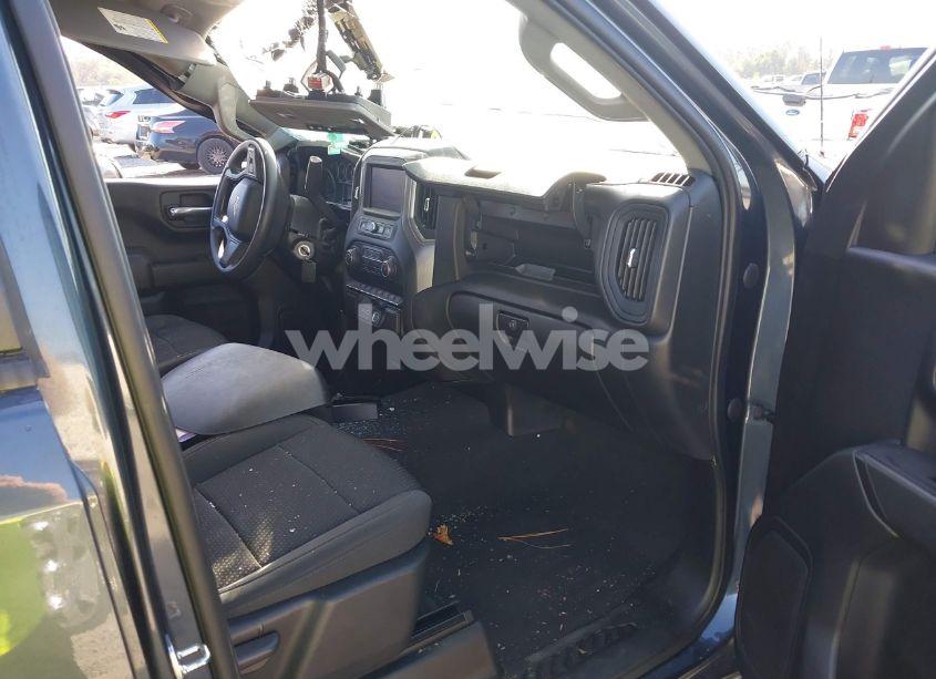 Photo 5 of 2021 Chevrolet Silverado 1500 2WD SHORT BED CUSTOM (VIN 1GCPWBEK5MZ415383)