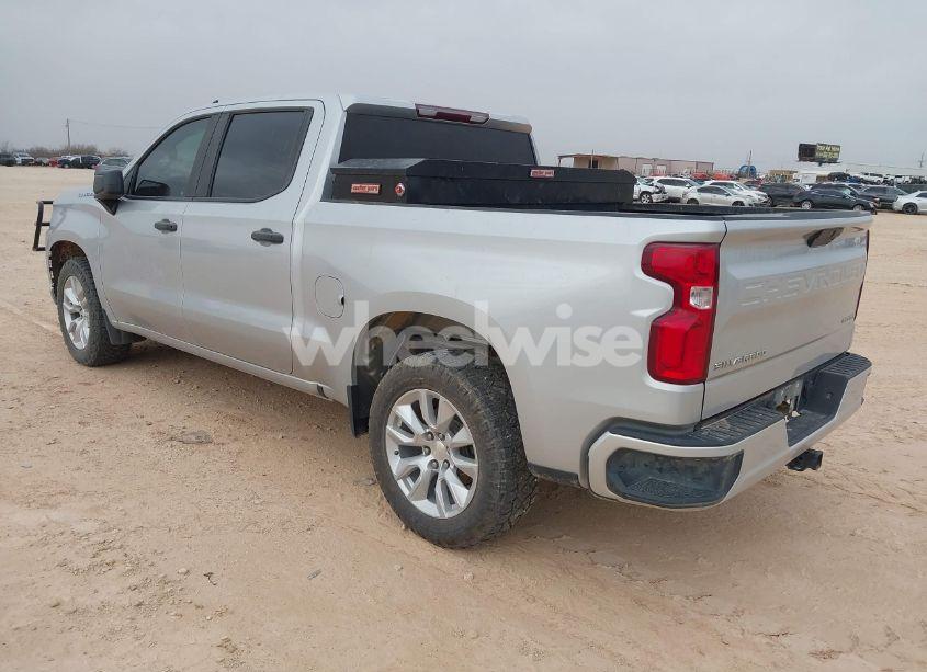 Photo 3 of 2022 Chevrolet Silverado 1500 LTD 2WD SHORT BED CUSTOM (VIN 1GCPWBEK6NZ121069)