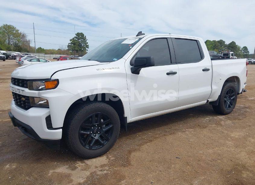 Photo 2 of 2022 Chevrolet Silverado 1500 LTD 2WD SHORT BED CUSTOM (VIN 1GCPWBEK6NZ223679)